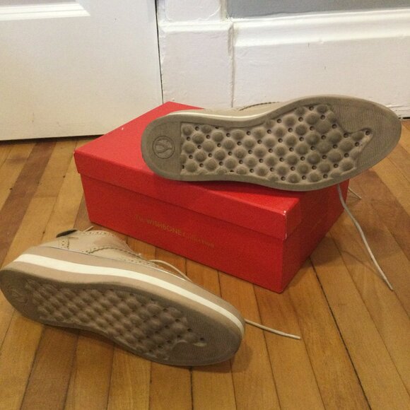 Nude Patent Leather Rosalie Wishbone Shoes (size 9.5) - Picture 2 of 8